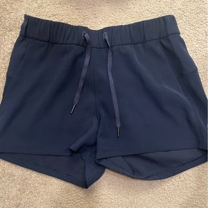 Lululemon on the fly short